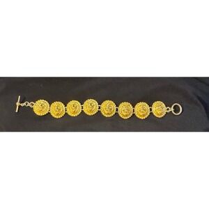 Anne Klein Bracelet Gold Lion Head Medallion Vintage Style Toggle Clasp